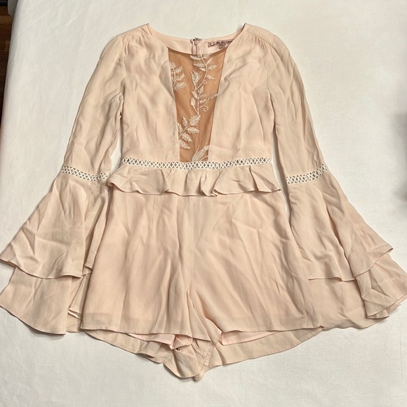For Love & Lemons Emelia Romper Dusty Pink - Picture 4 of 10